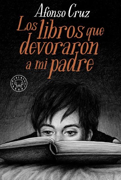 LOS LIBROS QUE DEVORARON A MI PADRE | 9788417552275 | CRUZ, AFONSO | Llibreria Ombra | Llibreria online de Rubí, Barcelona | Comprar llibres en català i castellà online