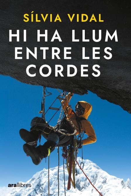 HI HA LLUM ENTRE LES CORDES | 9788411731270 | VIDAL MARTÍ, SÍLVIA | Llibreria Ombra | Llibreria online de Rubí, Barcelona | Comprar llibres en català i castellà online