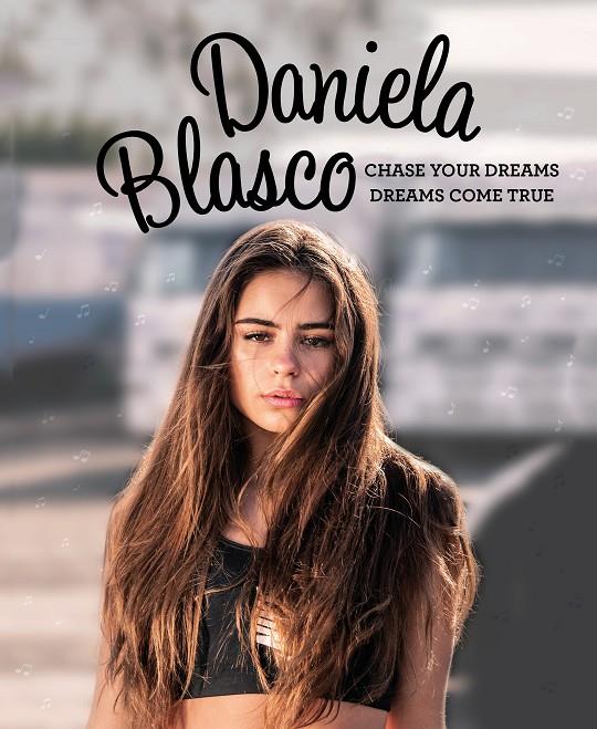 CHASE YOUR DREAMS, DREAMS COME TRUE | 9788417424985 | BLASCO, DANIELA | Llibreria Ombra | Llibreria online de Rubí, Barcelona | Comprar llibres en català i castellà online