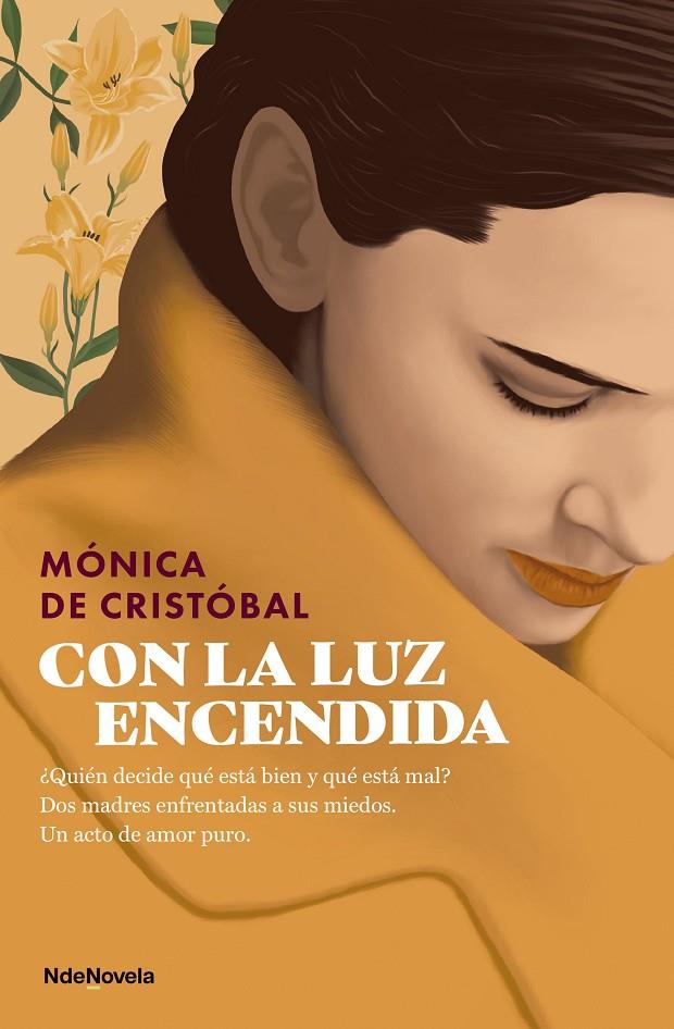 CON LA LUZ ENCENDIDA | 9788410140141 | CRISTÓBAL, MÓNICA DE | Llibreria Ombra | Llibreria online de Rubí, Barcelona | Comprar llibres en català i castellà online