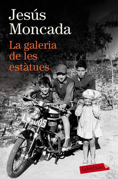 LA GALERIA DE LES ESTÀTUES | 9788416600533 | MONCADA, JESÚS | Llibreria Ombra | Llibreria online de Rubí, Barcelona | Comprar llibres en català i castellà online