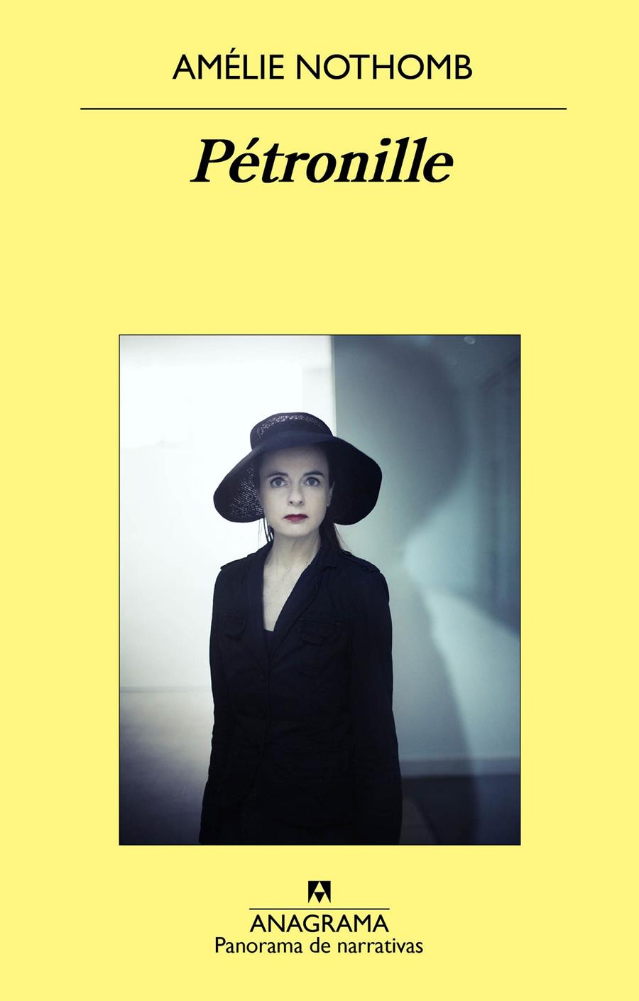 PÉTRONILLE | 9788433979520 | AMÉLIE NOTHOMB | Llibreria Ombra | Llibreria online de Rubí, Barcelona | Comprar llibres en català i castellà online